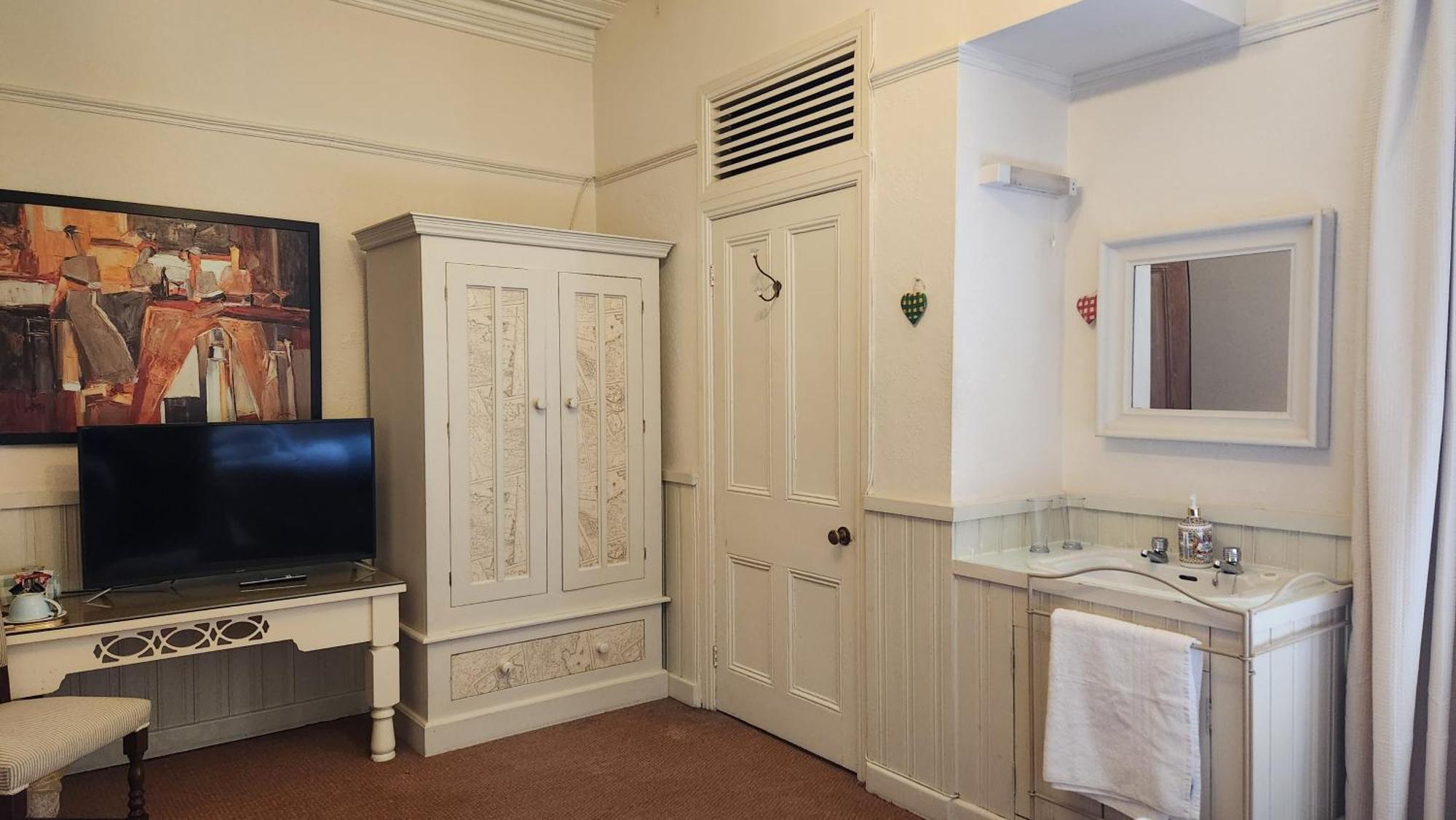 Cornerstones Guest House Sale Dış mekan fotoğraf